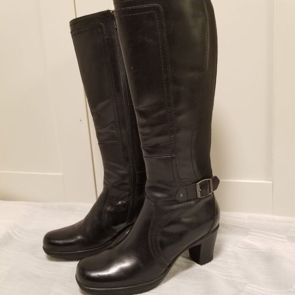 Clarks Bendables Tall Black Leather Boots Women's 7.5M - Picture 2 of 12